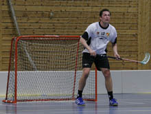 Klas Lindgren vokter neppe buret for Nornen 2 p� L�rdag, slik han gjorde mot slutten av kampen mot Harstad i play-offen.